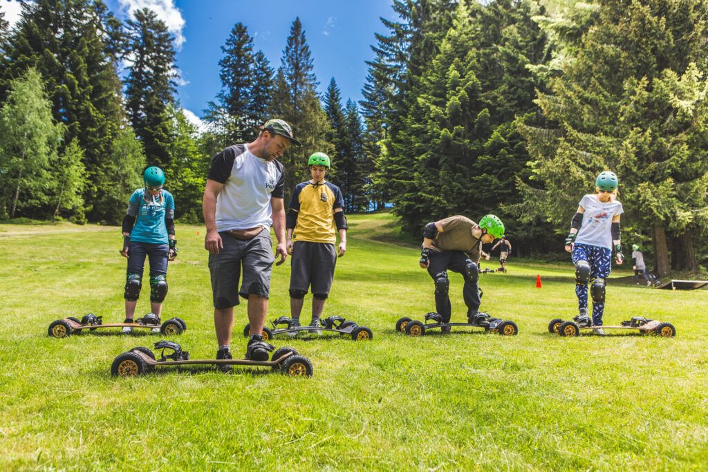 🏂 Mountainboard w Korbielowie – letnie snowboardowe emocje!